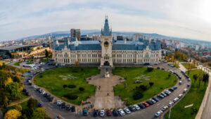 Iași: Vacanță completă cu o mașină de închiriat inchirieri masini Iasi