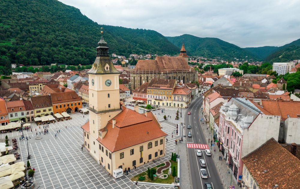 trasee din Brasov catre obiective turistice populare