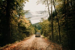 Ce mașină se potrivește drumurilor din Moldova: ghid bazat pe utilizare reală trasee auto din Moldova
